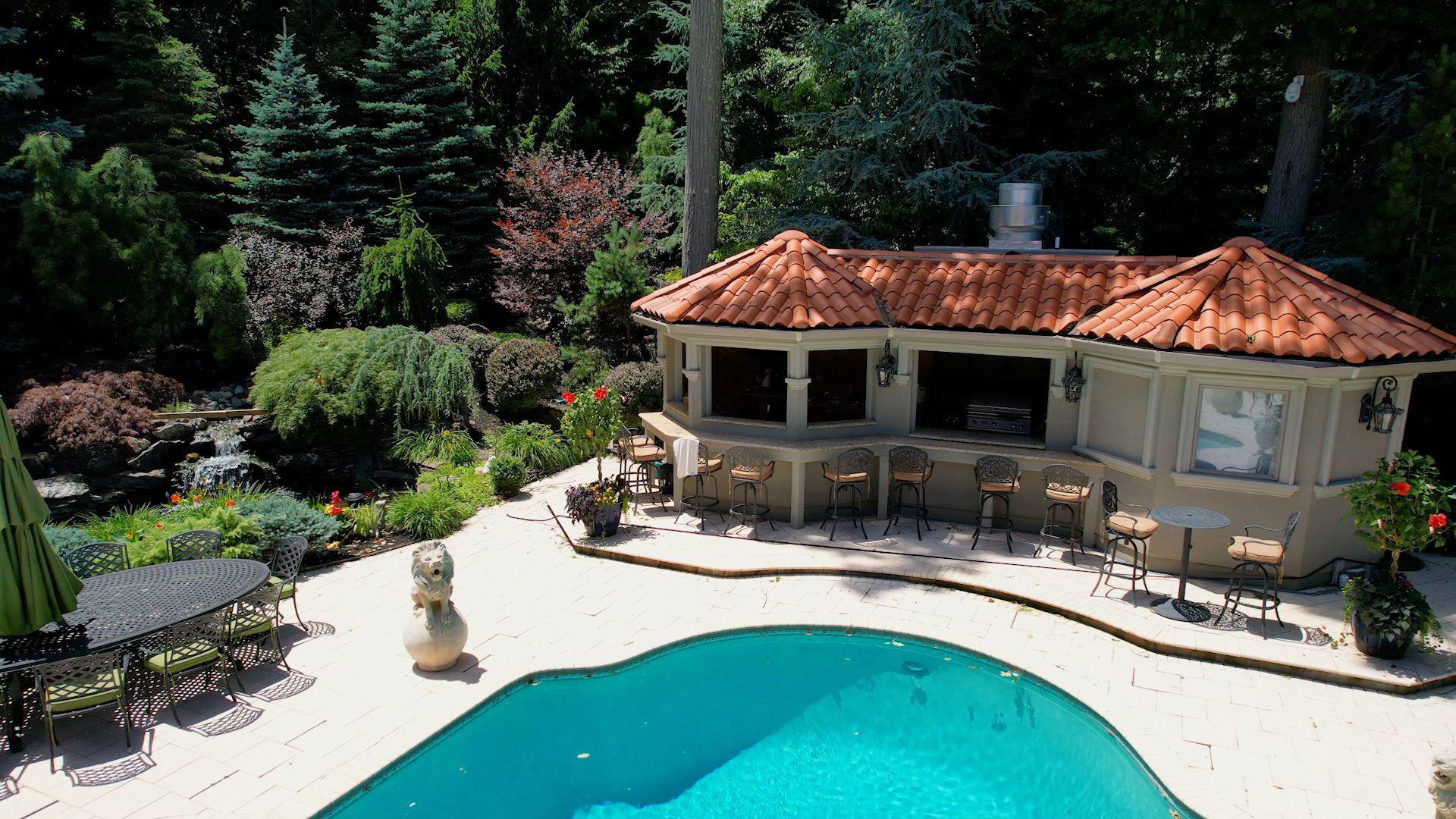Transforming Luxury — A Stunning Estate Makeover — image 4